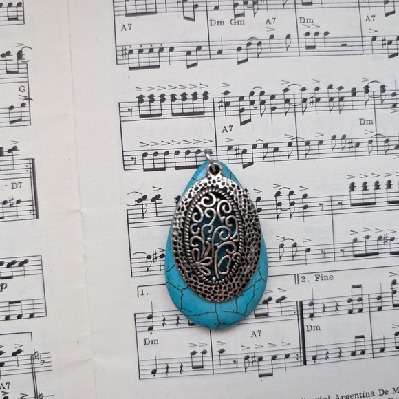 Turquoise and Silver Pendant Necklace - Picture 1 of 7